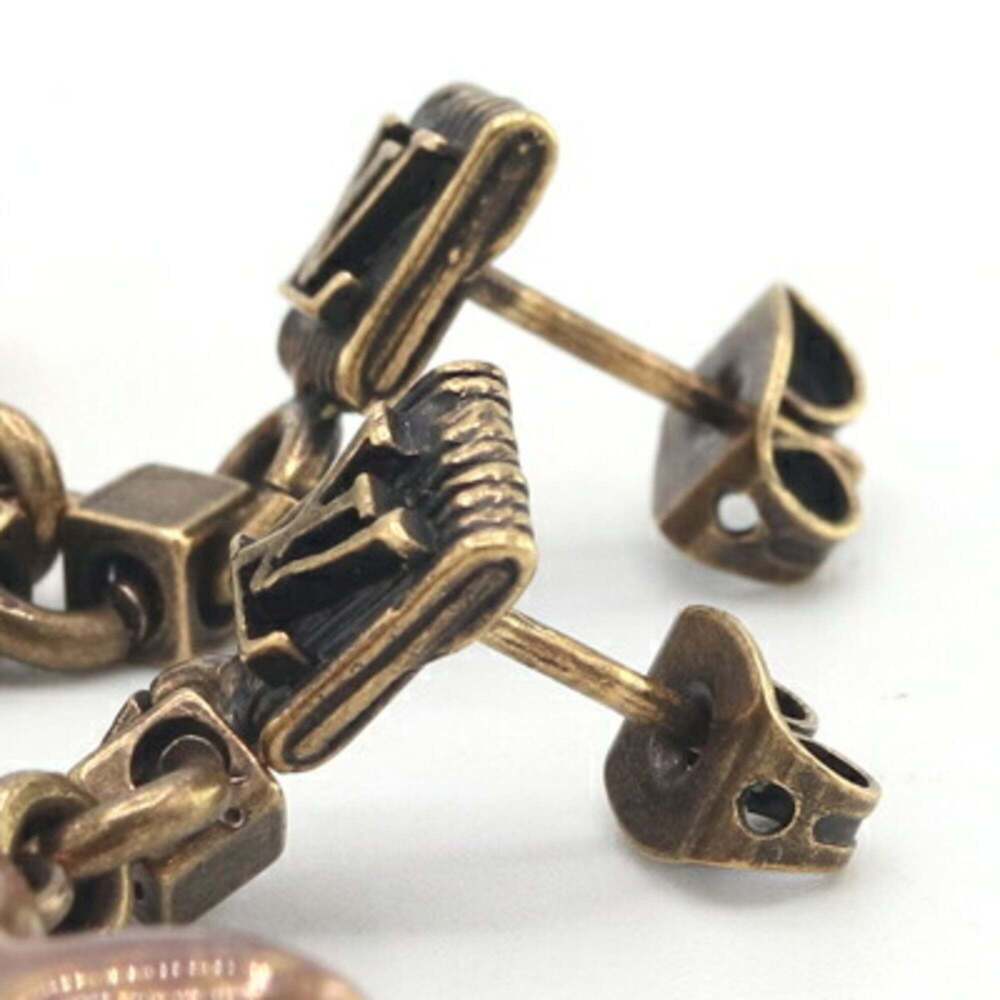 LOUIS VUITTON Heart Earrings - Picture 3 of 6